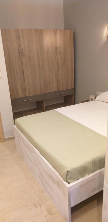 The George Apartments Nea Kallikrateia エクステリア 写真